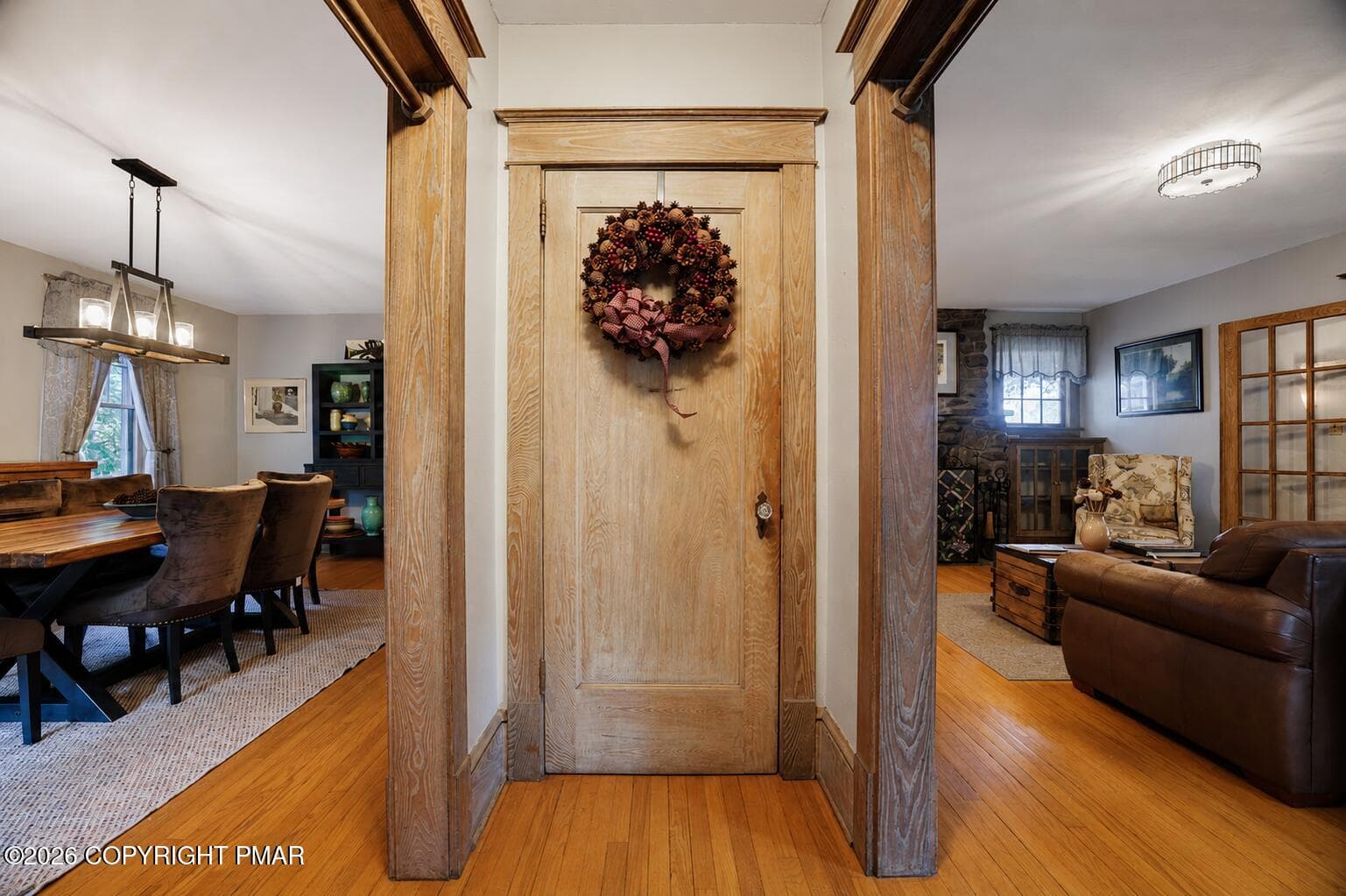Foyer - 55 Center Avenue, Mount Pocono, PA 18344, Mount Pocono