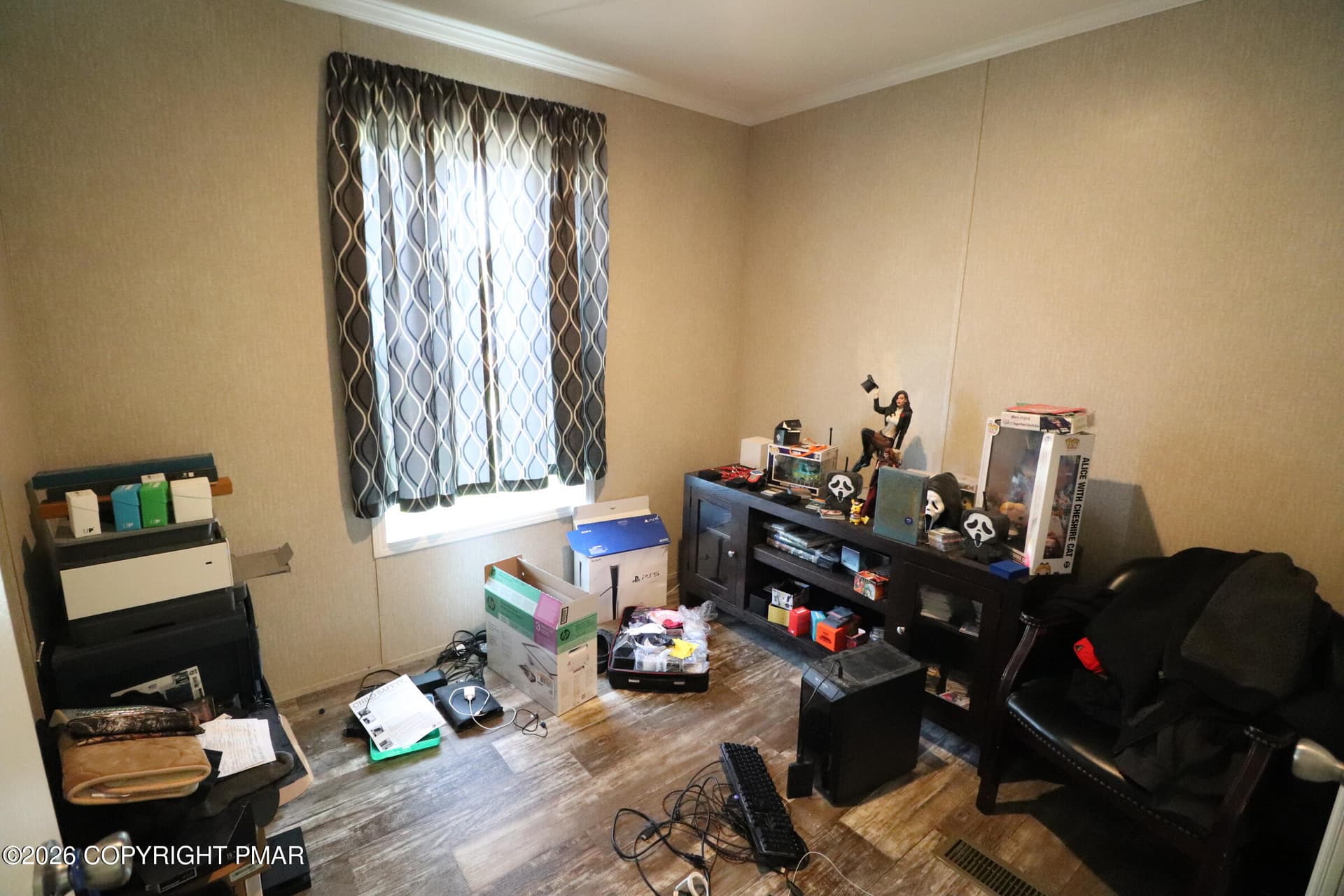 Middle Bedroom - 200 Fawn Valley Road, Stroudsburg, PA 18360