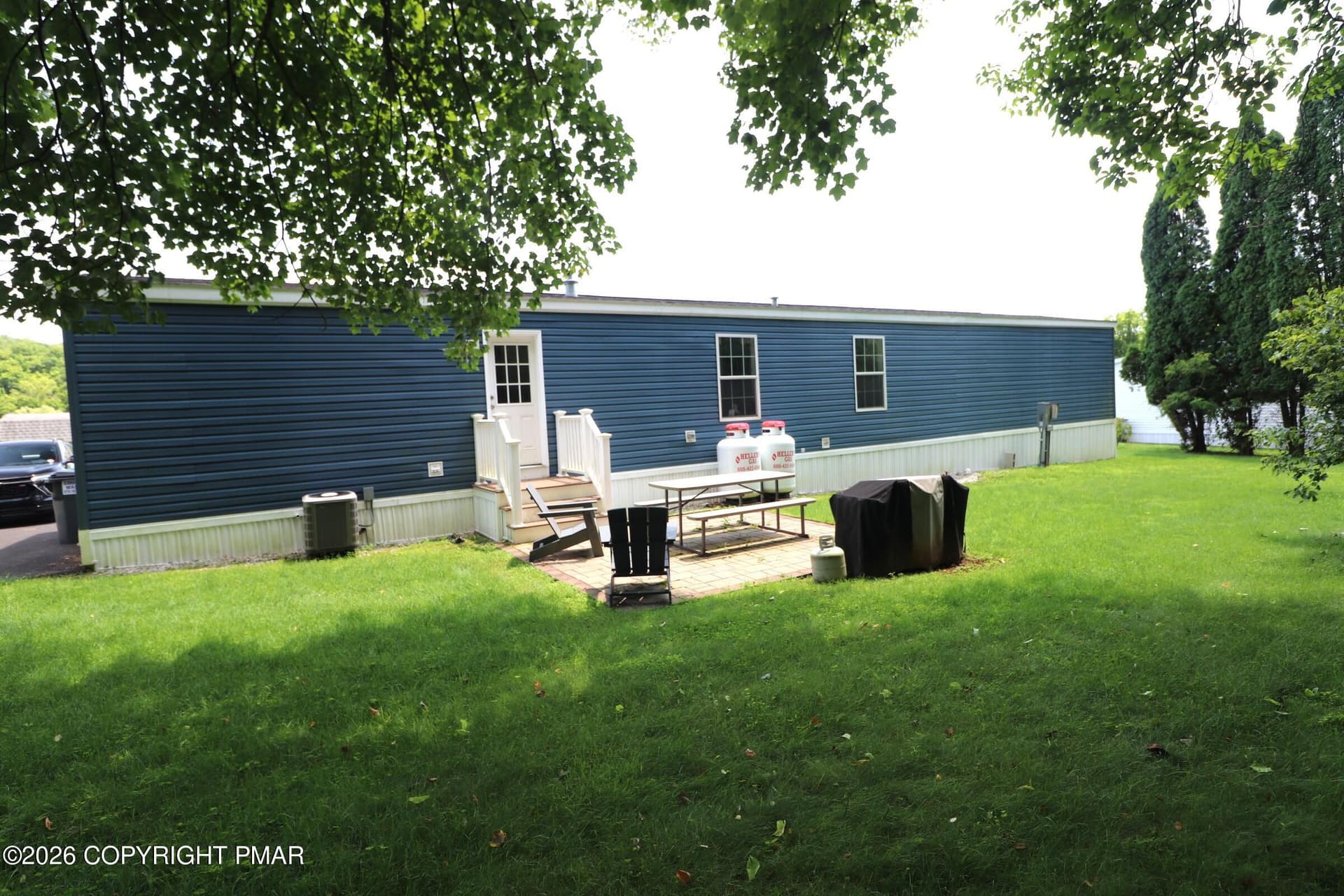 Rear Patio (3) - 200 Fawn Valley Road, Stroudsburg, PA 18360