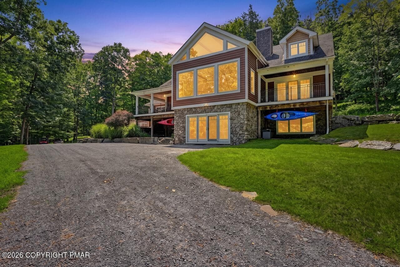 614MasthopePlankRd007-enhanced-178493109 - 614 Masthope Plank Road, Lackawaxen, PA 18435