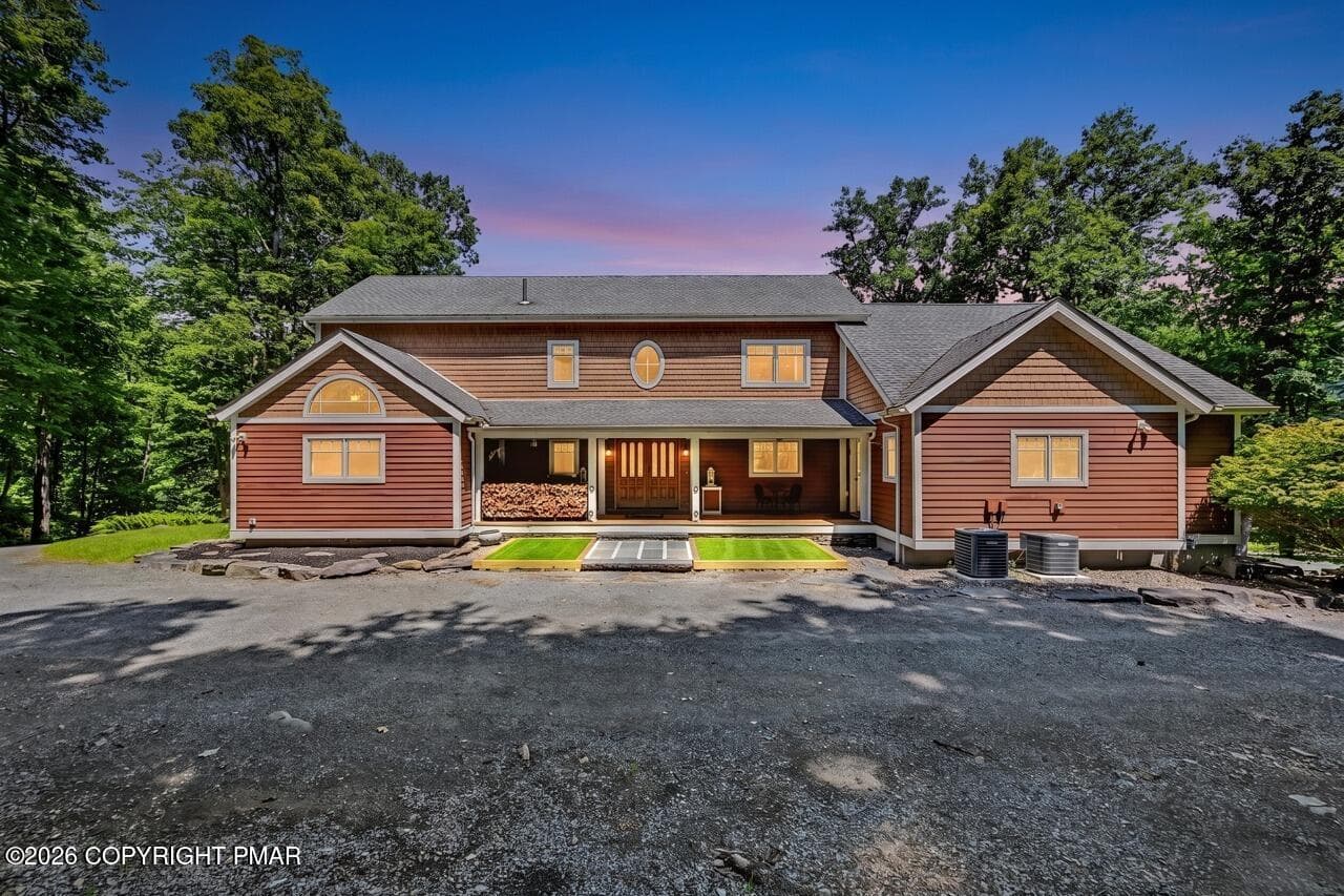 614MasthopePlankRd008-enhanced-178493109 - 614 Masthope Plank Road, Lackawaxen, PA 18435