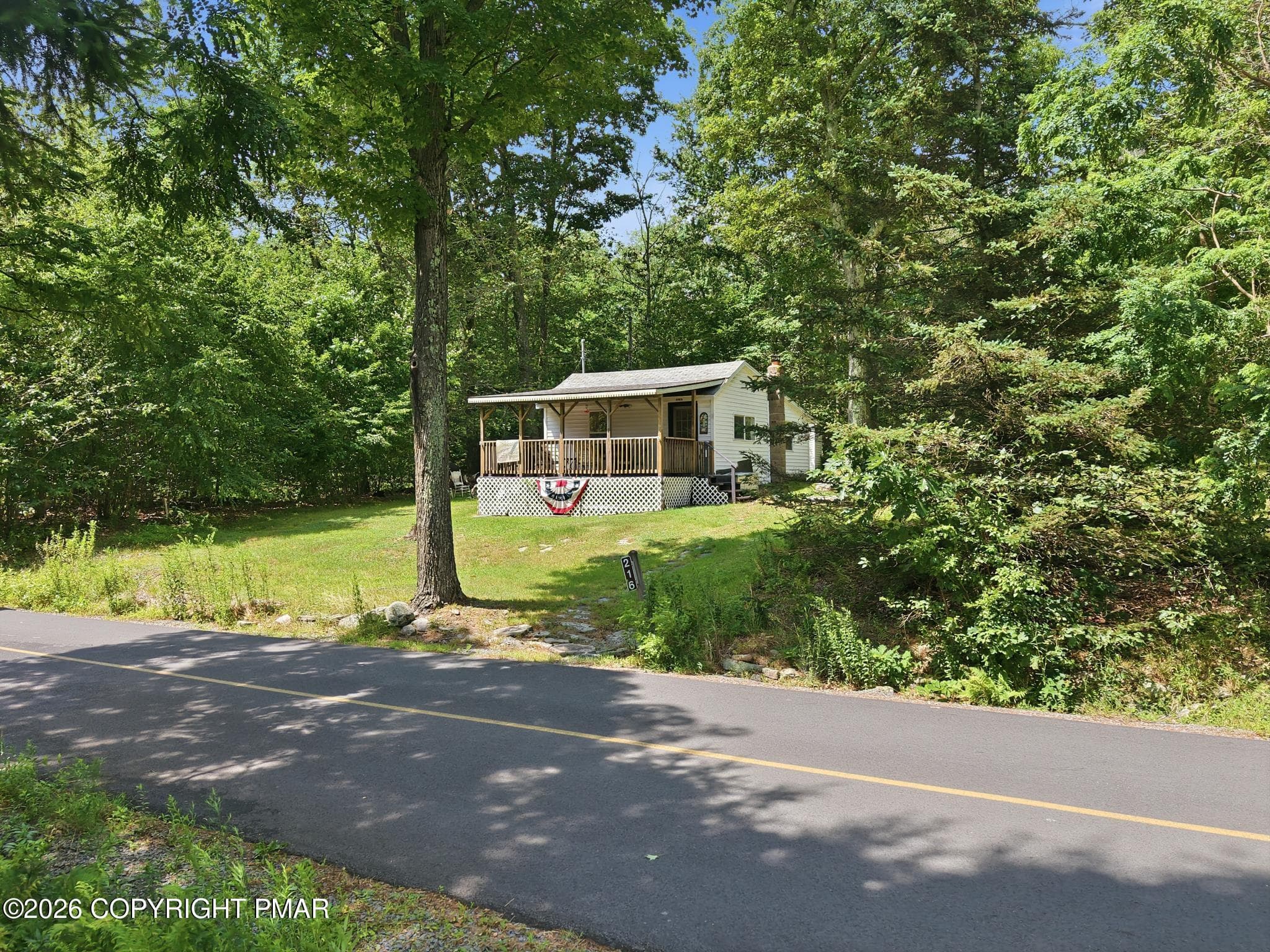 682ma11edl - 216 North Shore Drive, 19-C-410, Greentown, PA 18426, Greentown