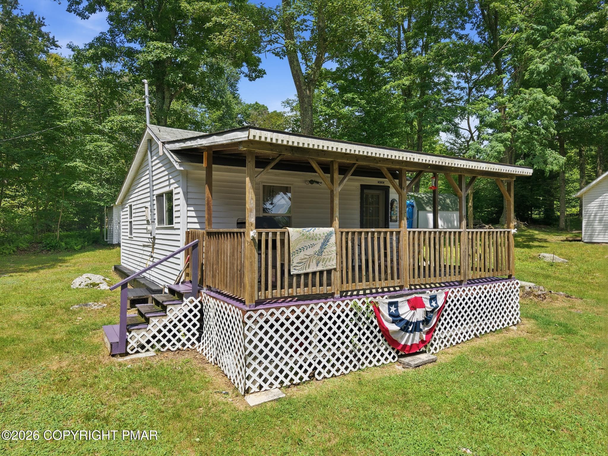 j00uh5qb0q - 216 North Shore Drive, 19-C-410, Greentown, PA 18426, Greentown