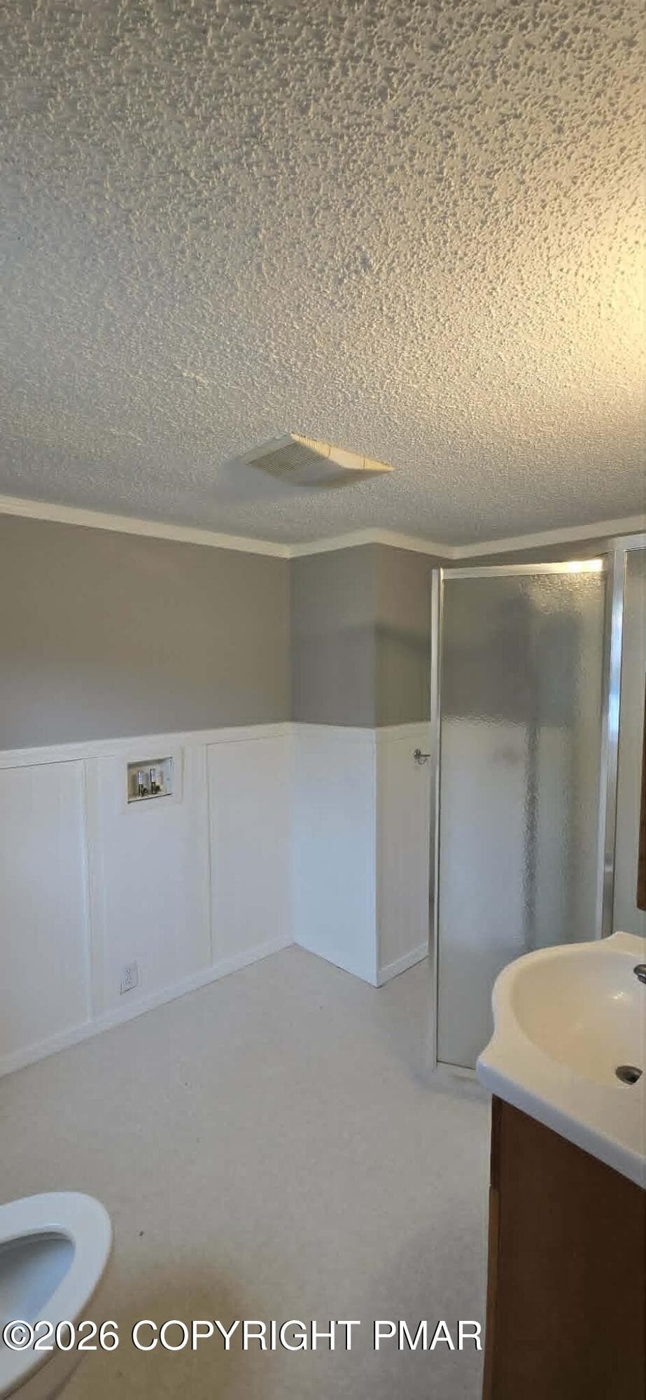 bath - 143 Moyer Road, Blakeslee, PA 18610, Blakeslee