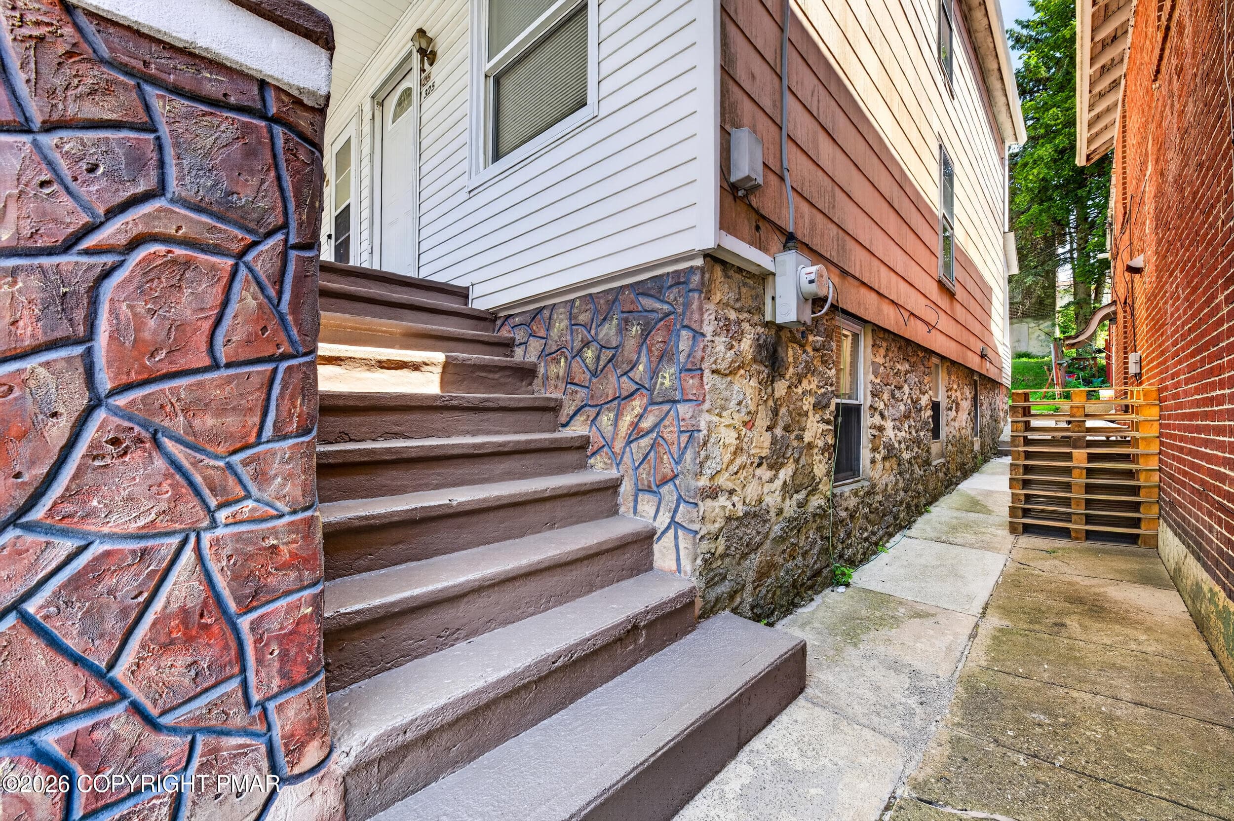 image 6 - 325 E Fell Street, Summit Hill, PA 18250, Summit Hill