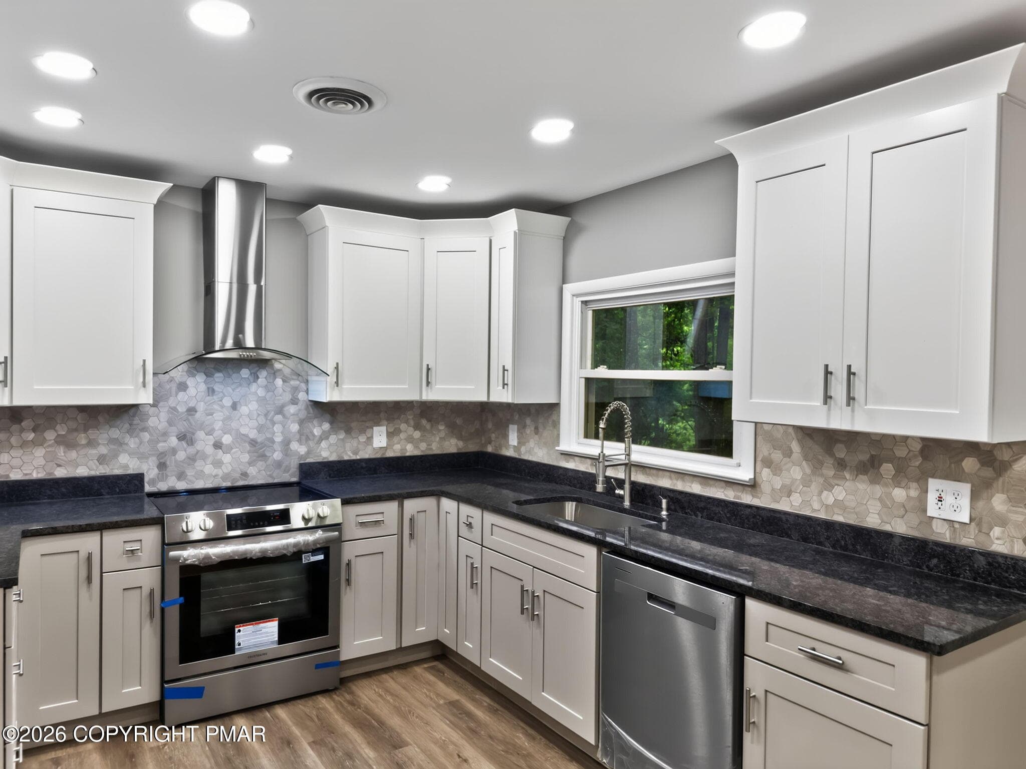 14 - 203 Ruth Street, Portland, PA 18351, Portland