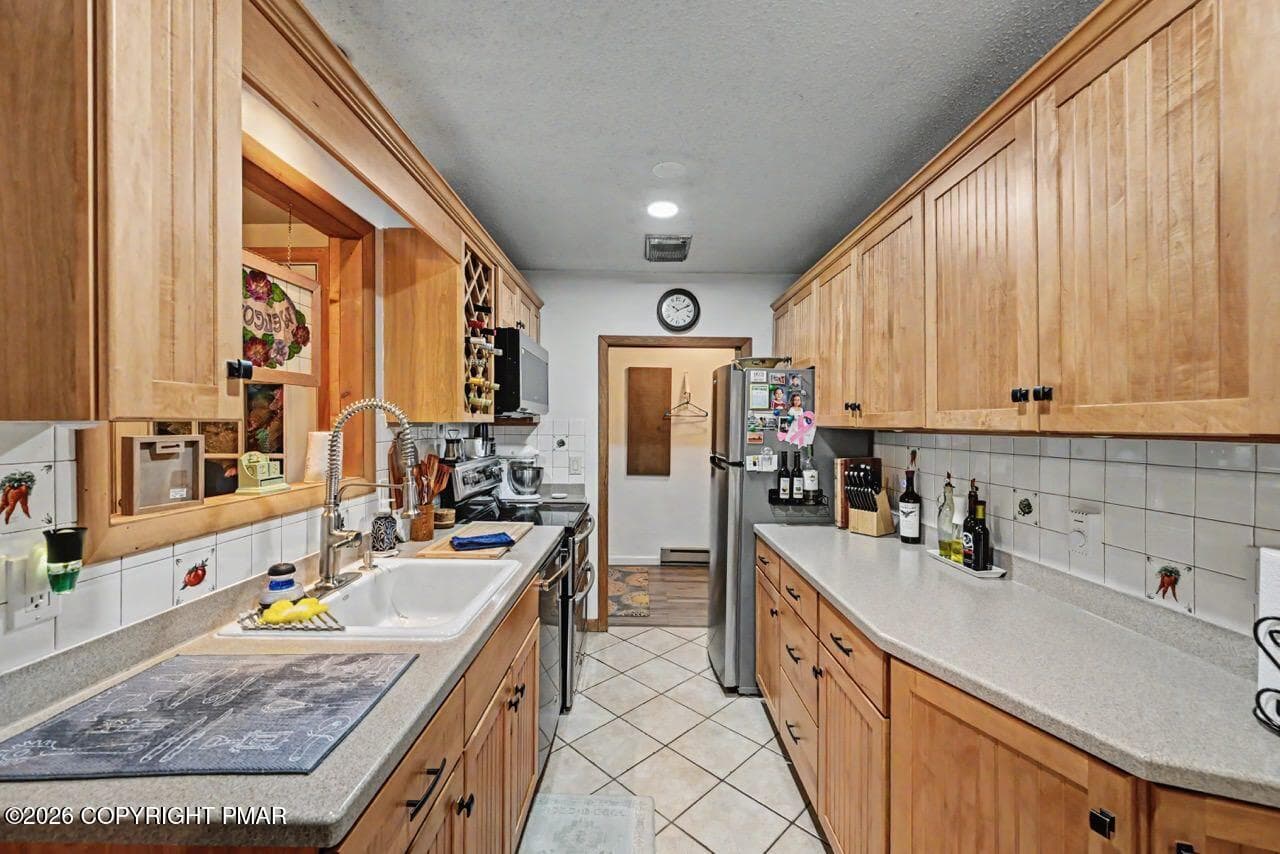 Quaint and Functional! - 3123 Lewis Crown Drive, Tobyhanna, PA 18466, Tobyhanna
