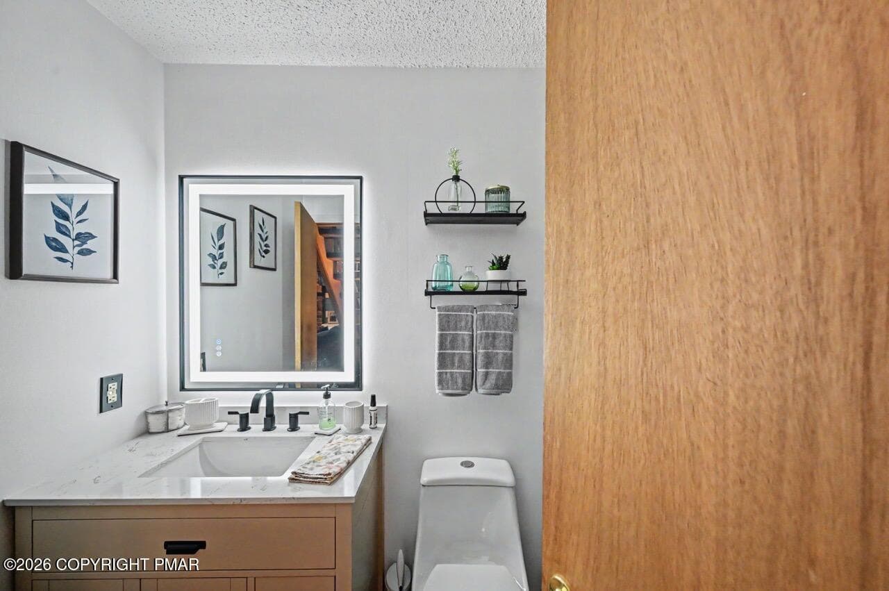Adjacent Main Floor Bath - 3123 Lewis Crown Drive, Tobyhanna, PA 18466, Tobyhanna