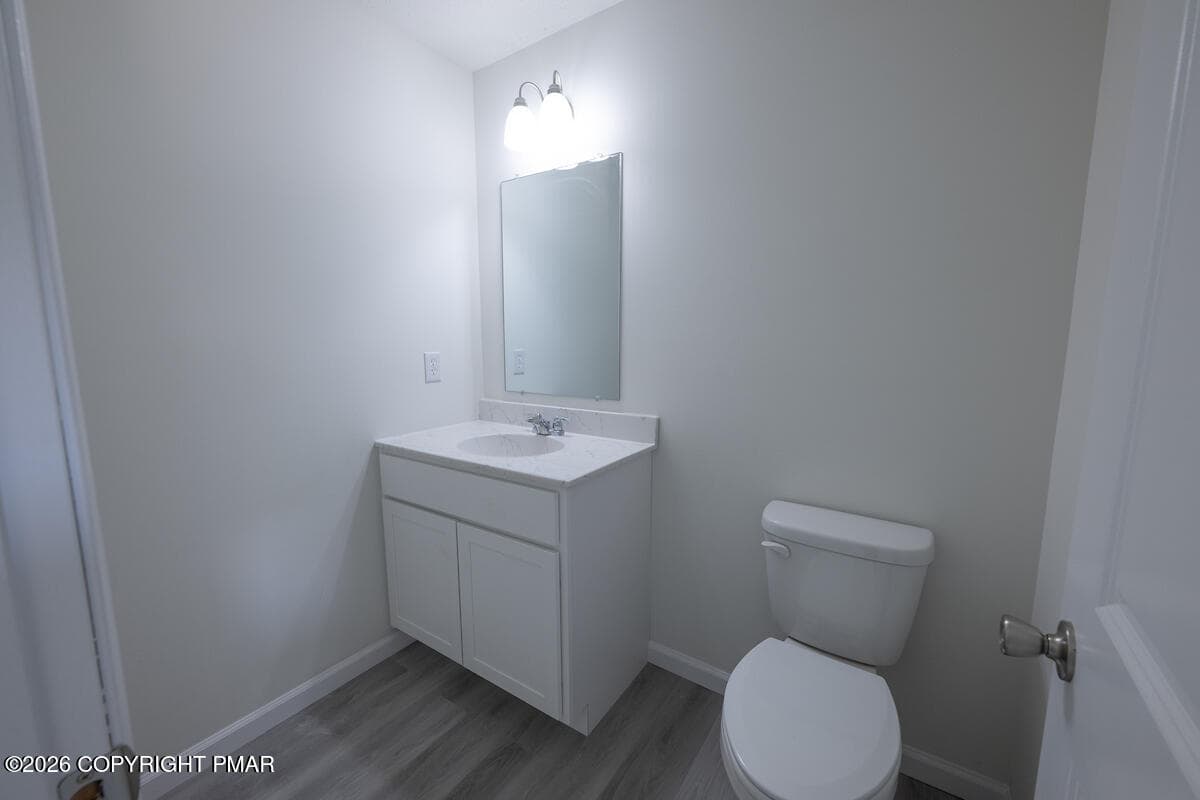 Bath 3 - 2 - 181 Whitetail Road, Henryville, PA 18332, Henryville