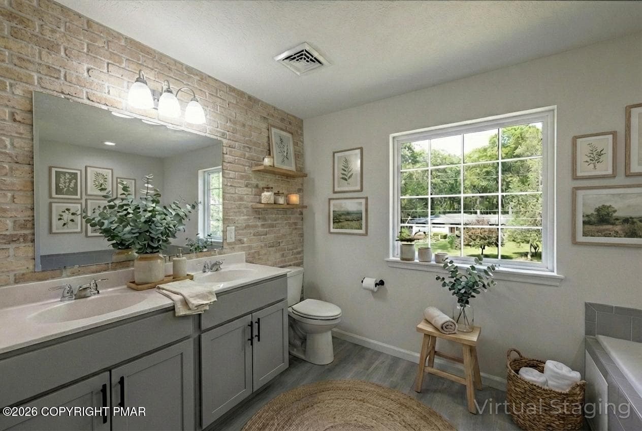 Virtual Staging - 181 Whitetail Road, Henryville, PA 18332, Henryville