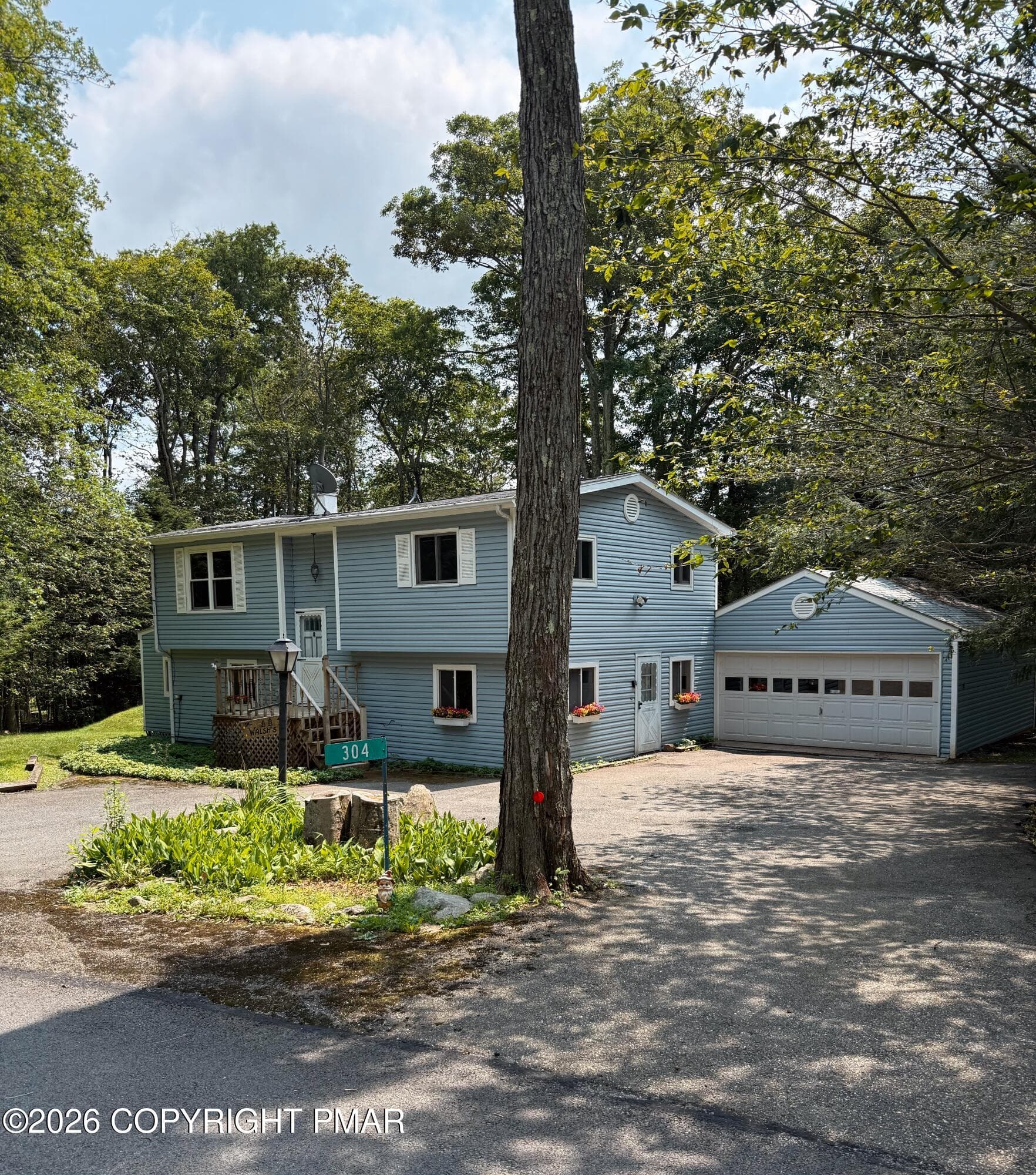 IMG_5683 - 304 Leaf Street, Tobyhanna, PA 18466