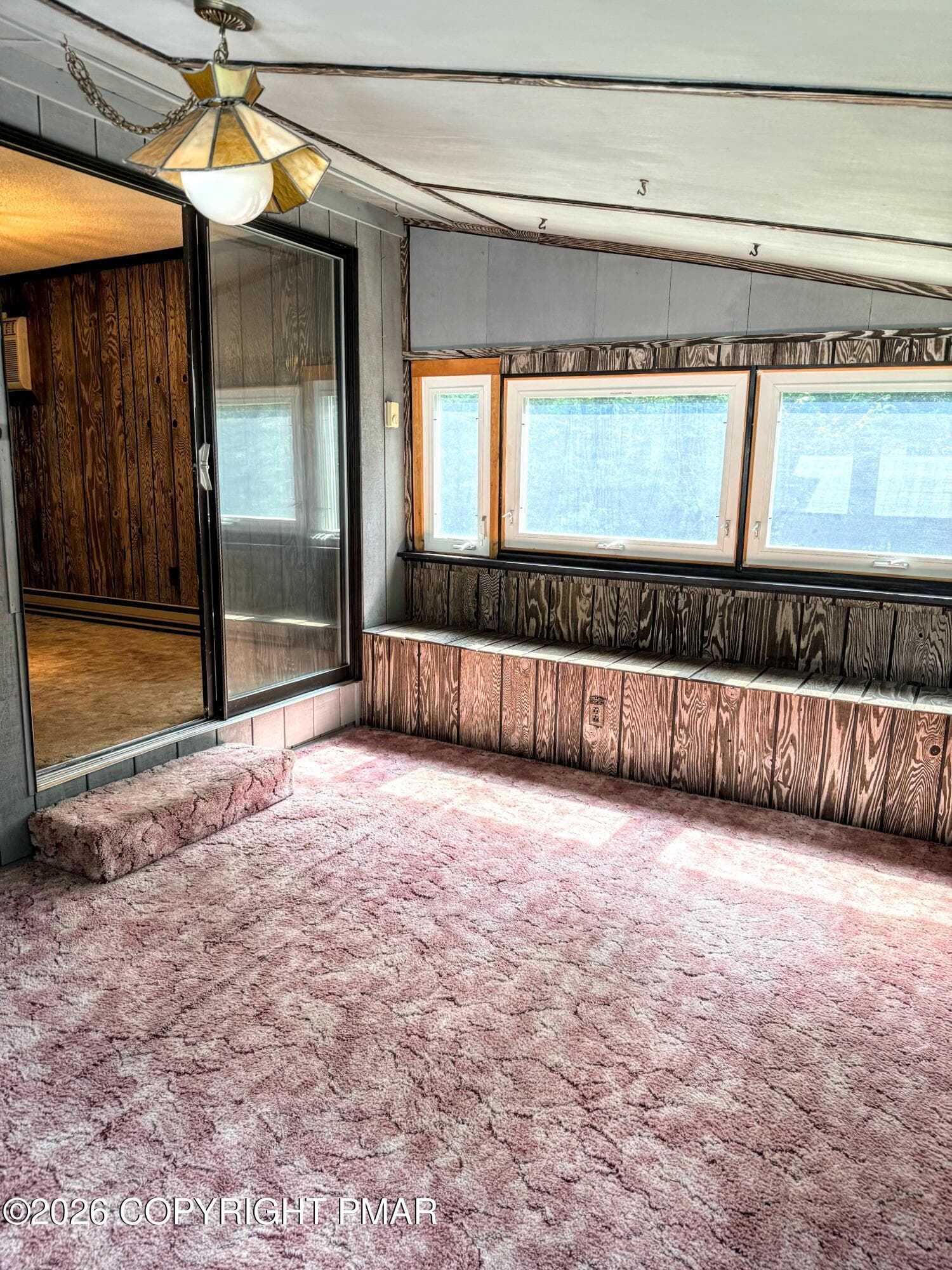 sunroom - 304 Leaf Street, Tobyhanna, PA 18466