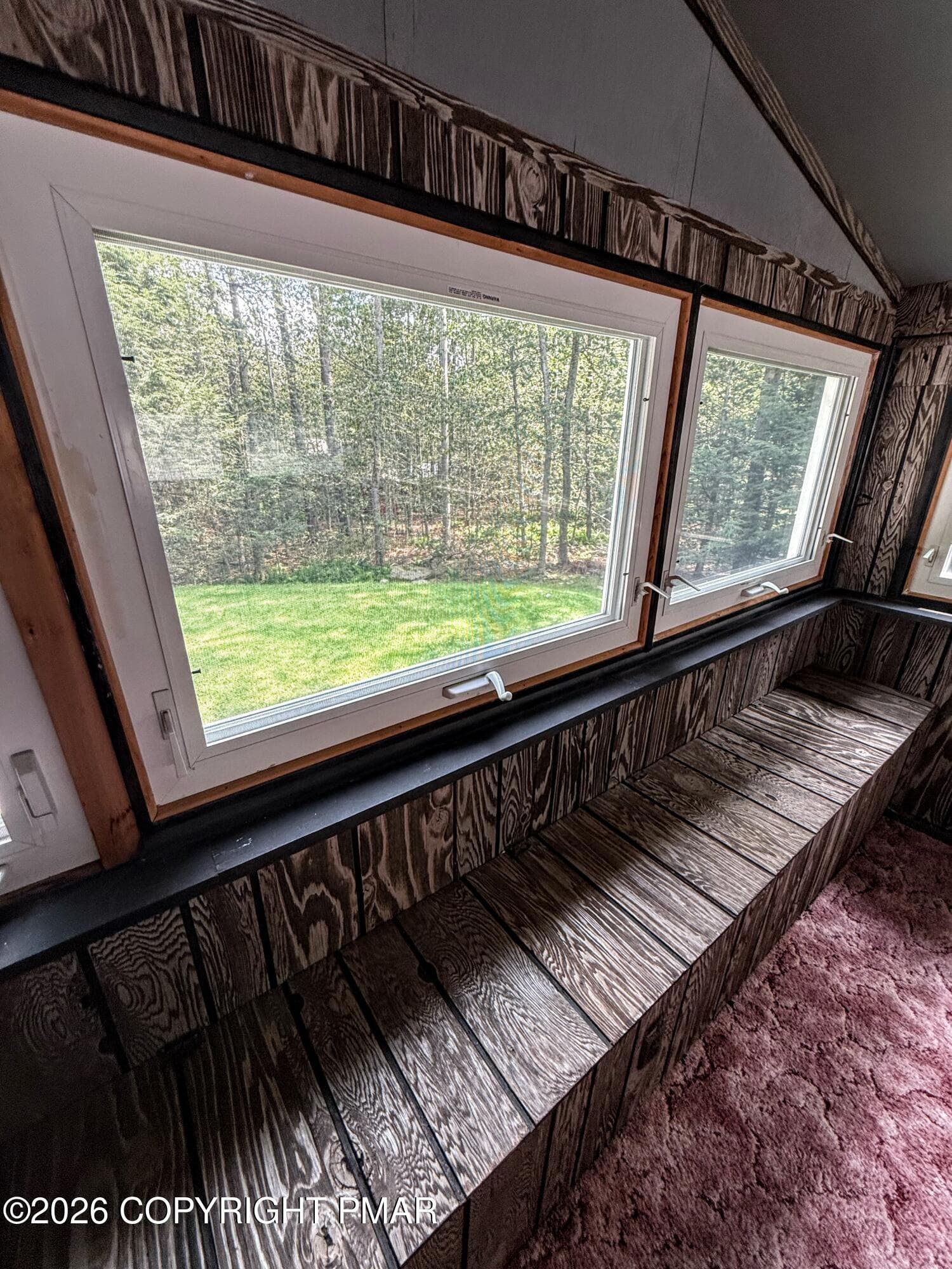 crank out Vinyl windows all around - 304 Leaf Street, Tobyhanna, PA 18466