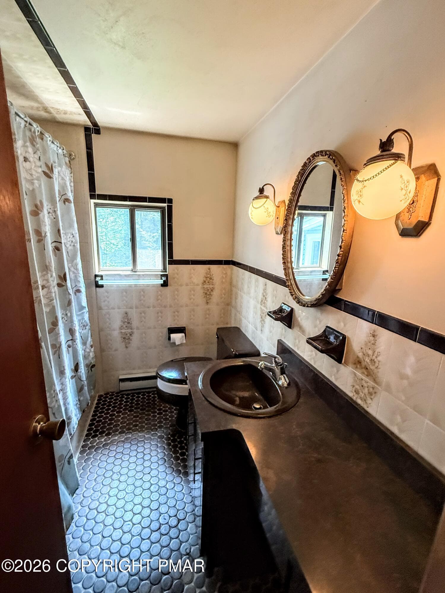 upstairs bath - 304 Leaf Street, Tobyhanna, PA 18466