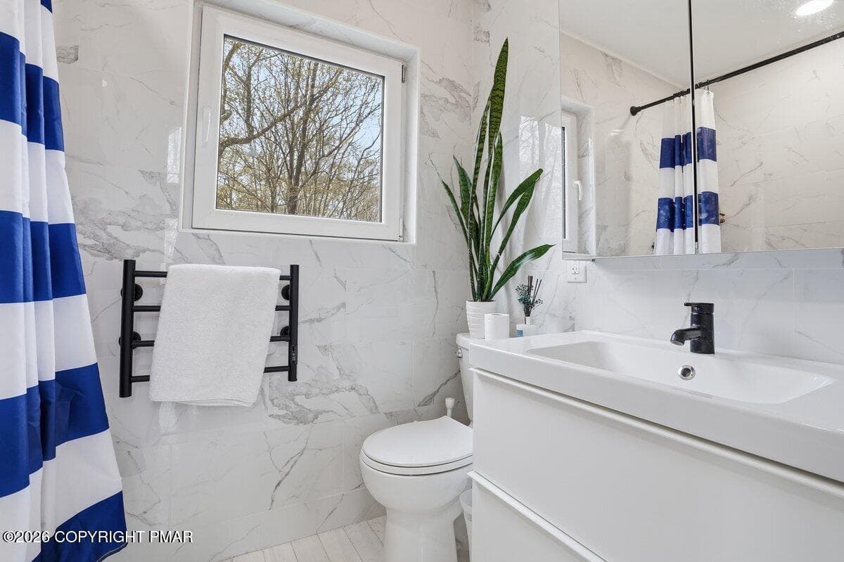 Primary bath - 106 Butternut Lane, Canadensis, PA 18325, Canadensis