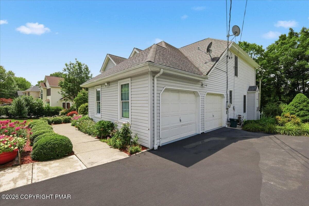10-Photo-9 - 906 Horizon Drive, Stroudsburg, PA 18360, Stroudsburg