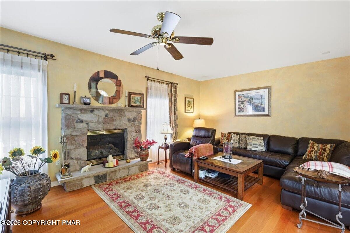 46-Photo-45 - 906 Horizon Drive, Stroudsburg, PA 18360, Stroudsburg