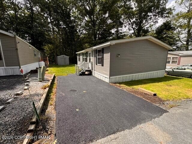 Side view of home - 287 Birchwood Drive, Saylorsburg, PA 18353, Saylorsburg
