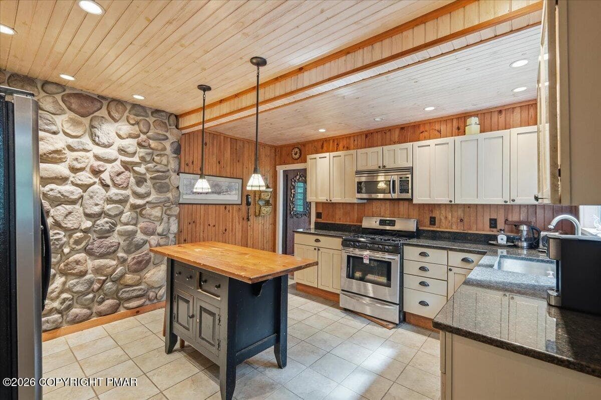 Kitchen - 214 Goldenrod Lane, Buck Hill Falls, PA 18323, Buck Hill Falls