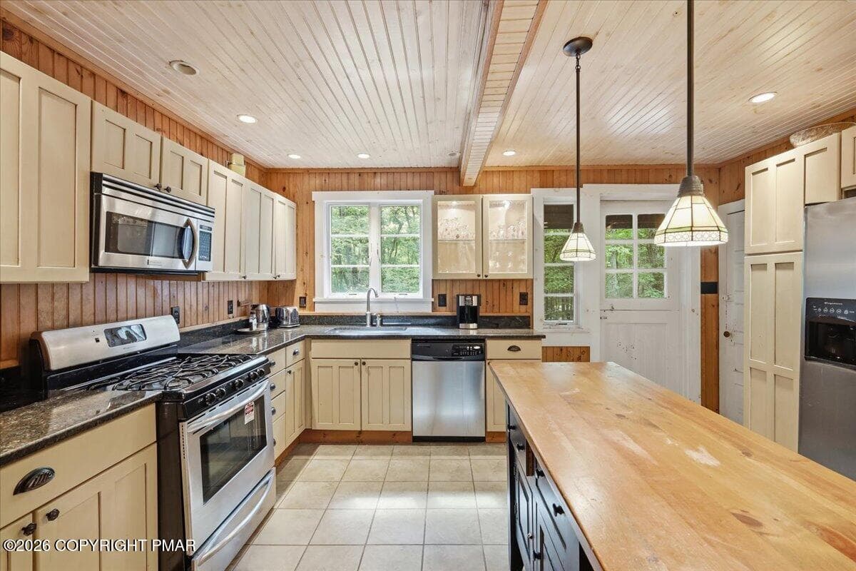 Kitchen - 214 Goldenrod Lane, Buck Hill Falls, PA 18323, Buck Hill Falls