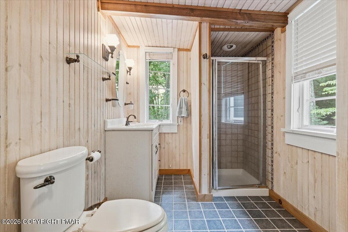 En suite bathroom 2 - 214 Goldenrod Lane, Buck Hill Falls, PA 18323, Buck Hill Falls