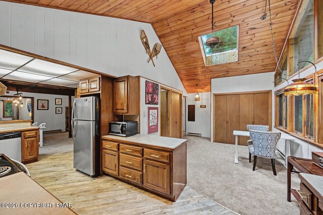 1177 Deer Trail Rd 19 Large - 1177 Deer Trail Road, Pocono Pines, PA 18350