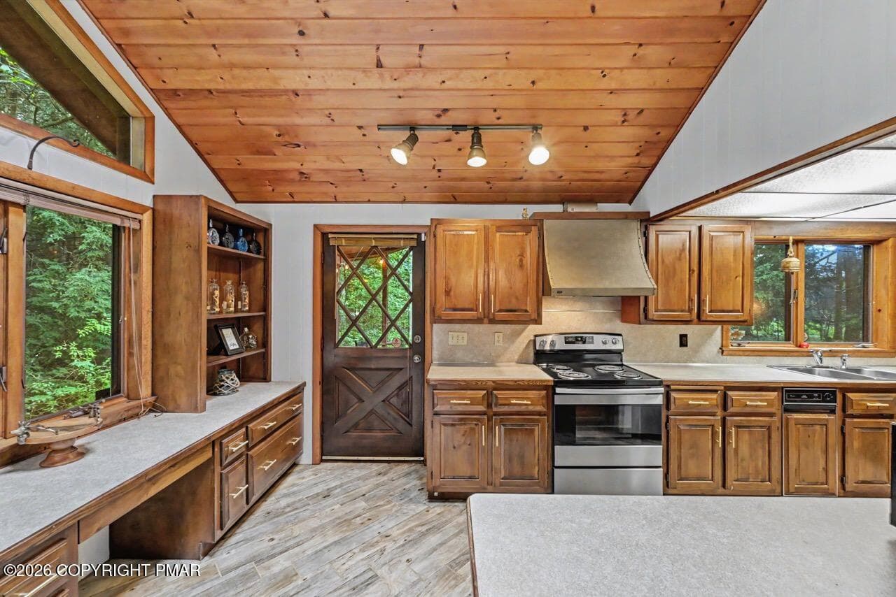 1177 Deer Trail Rd 28 Large - 1177 Deer Trail Road, Pocono Pines, PA 18350