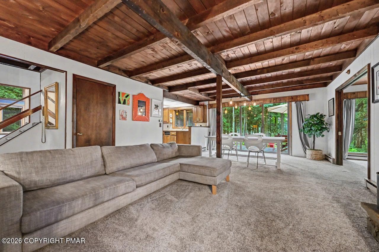 1177 Deer Trail Rd 12 Large - 1177 Deer Trail Road, Pocono Pines, PA 18350