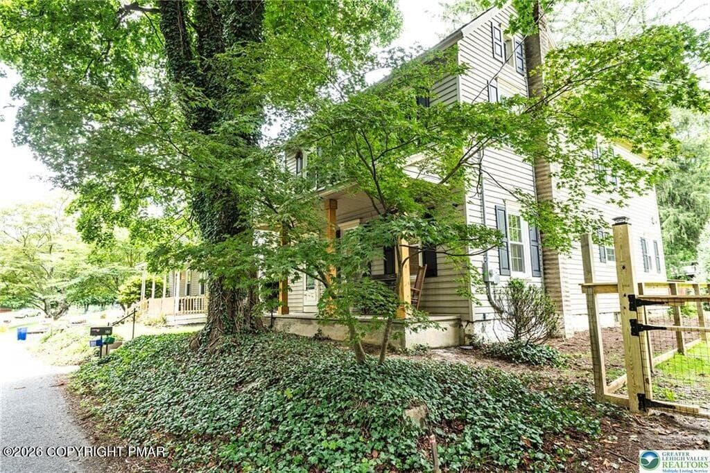 6 - 100 Creek Road, Bangor, PA 18013, Bangor