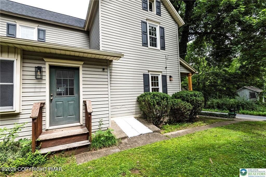 8 - 100 Creek Road, Bangor, PA 18013, Bangor