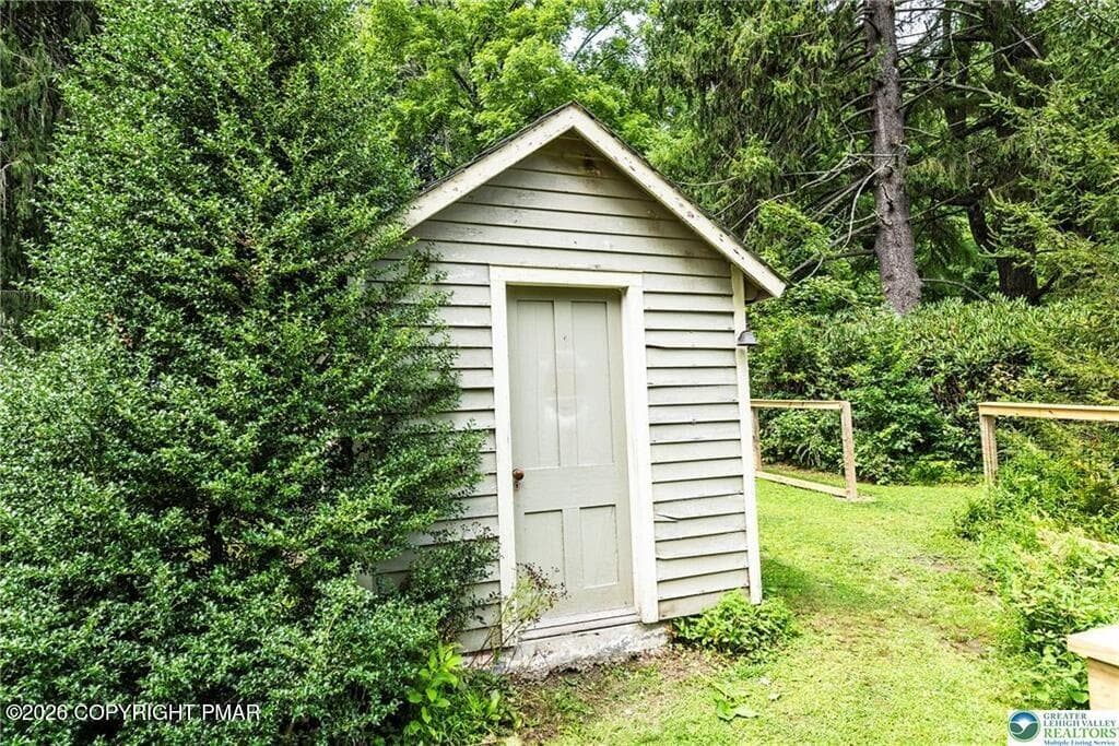 16 - 100 Creek Road, Bangor, PA 18013, Bangor