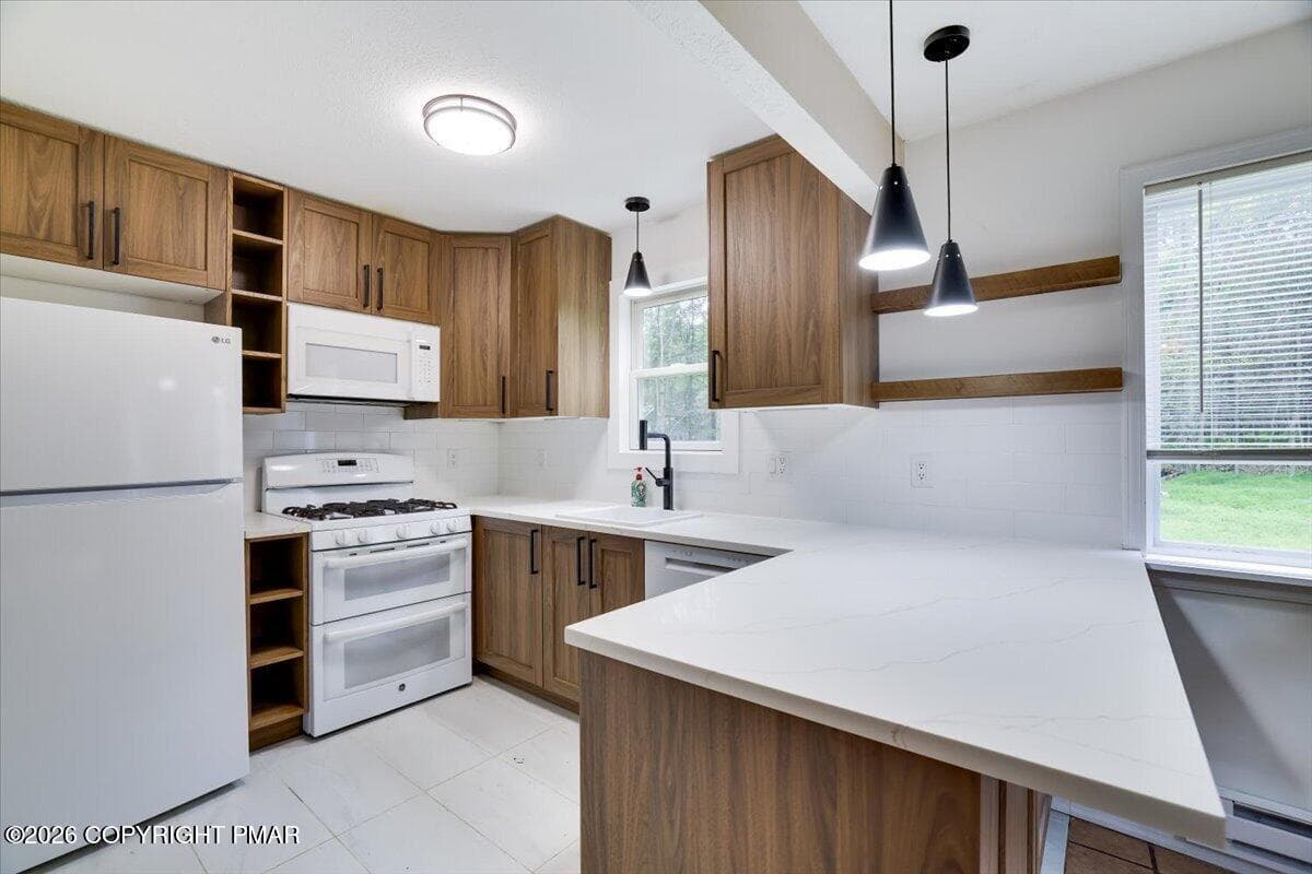 Kitchen - 1065 Breezewood Drive, Newfoundland, PA 18445, Newfoundland