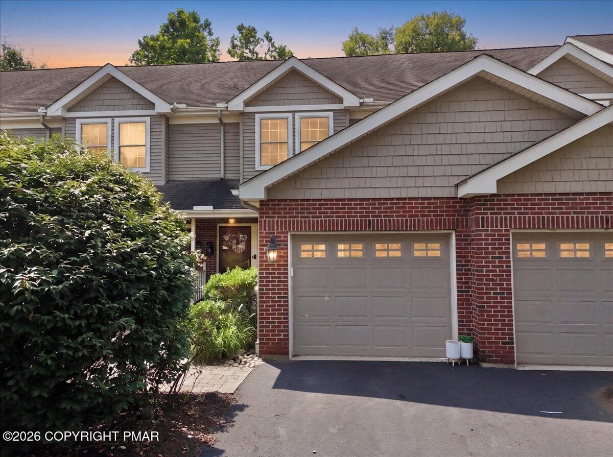 Front Exterior Twilight - 7 Oak Leaf Lane, East Stroudsburg, PA 18301, East Stroudsburg