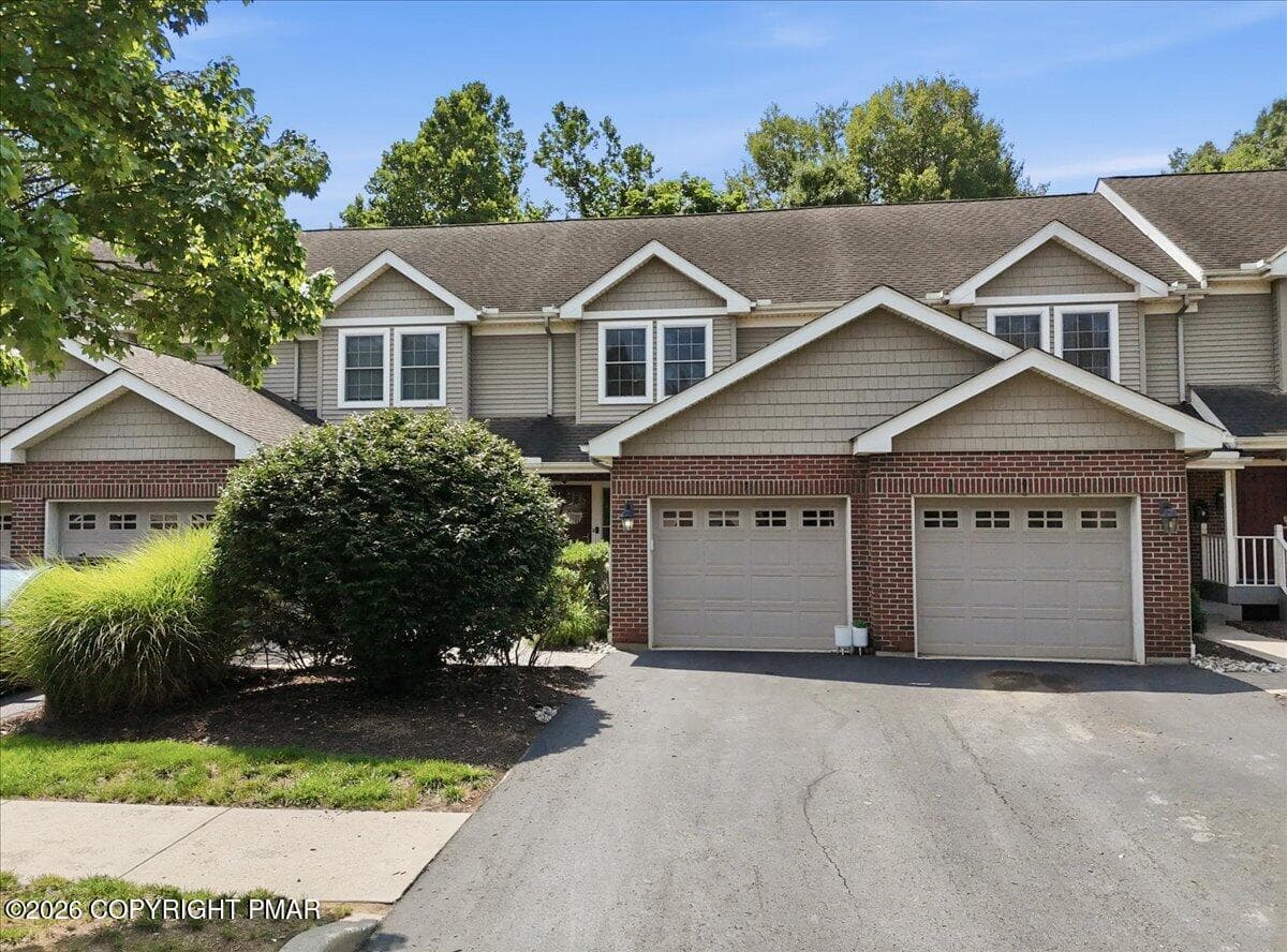 Street View - 7 Oak Leaf Lane, East Stroudsburg, PA 18301, East Stroudsburg