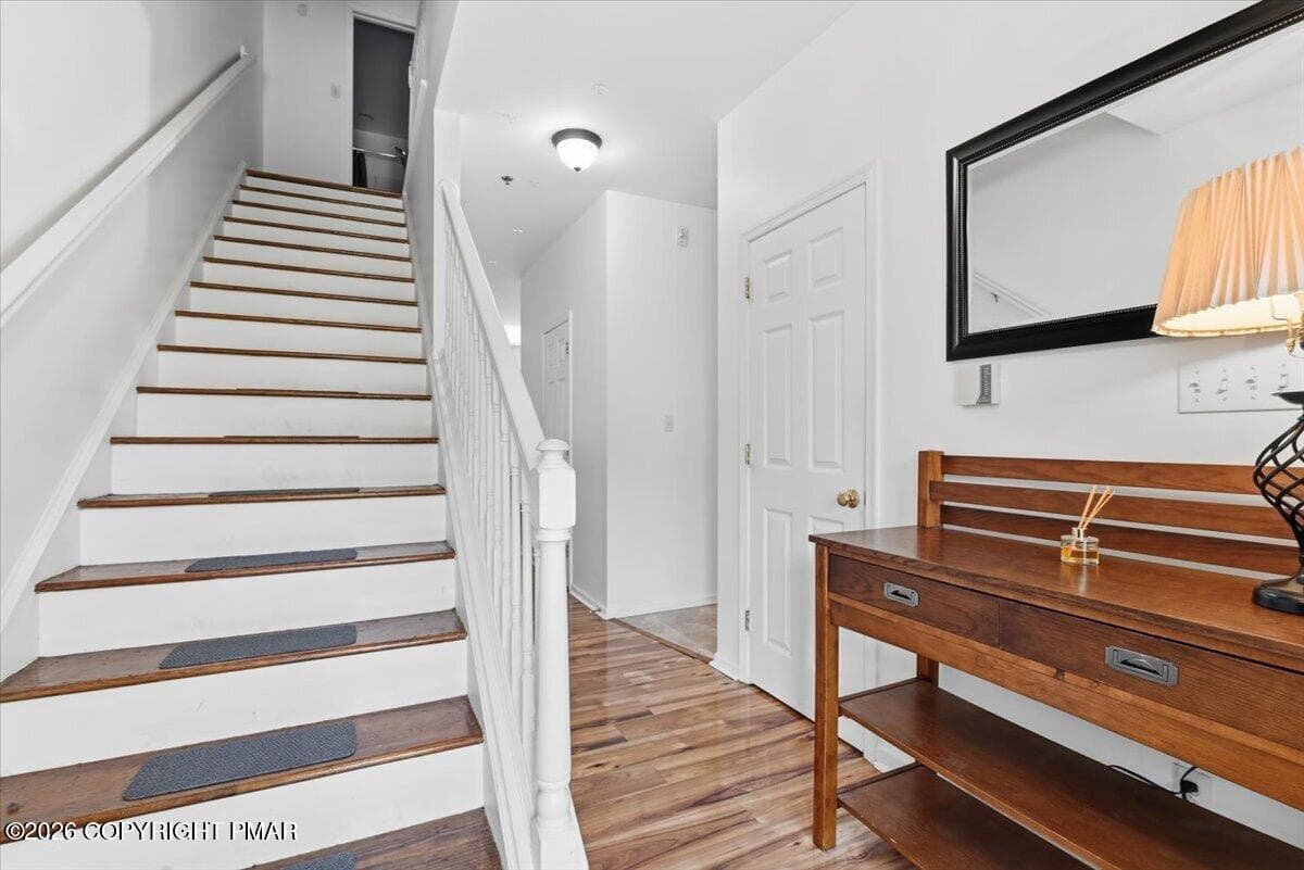 Foyer - 7 Oak Leaf Lane, East Stroudsburg, PA 18301, East Stroudsburg