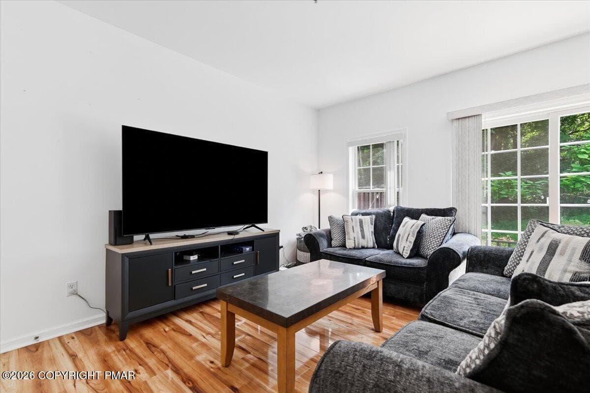 Living Room - 7 Oak Leaf Lane, East Stroudsburg, PA 18301, East Stroudsburg