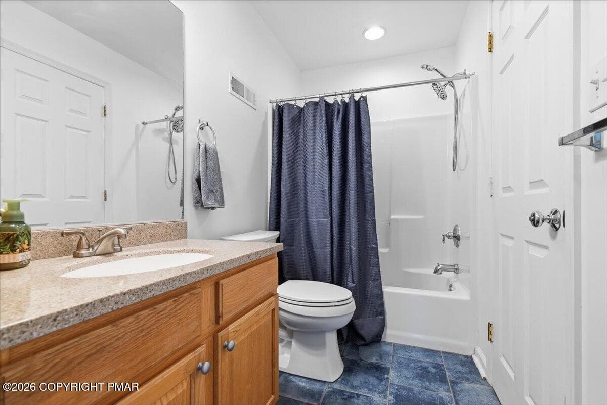Bathroom 2 FULL - 7 Oak Leaf Lane, East Stroudsburg, PA 18301, East Stroudsburg