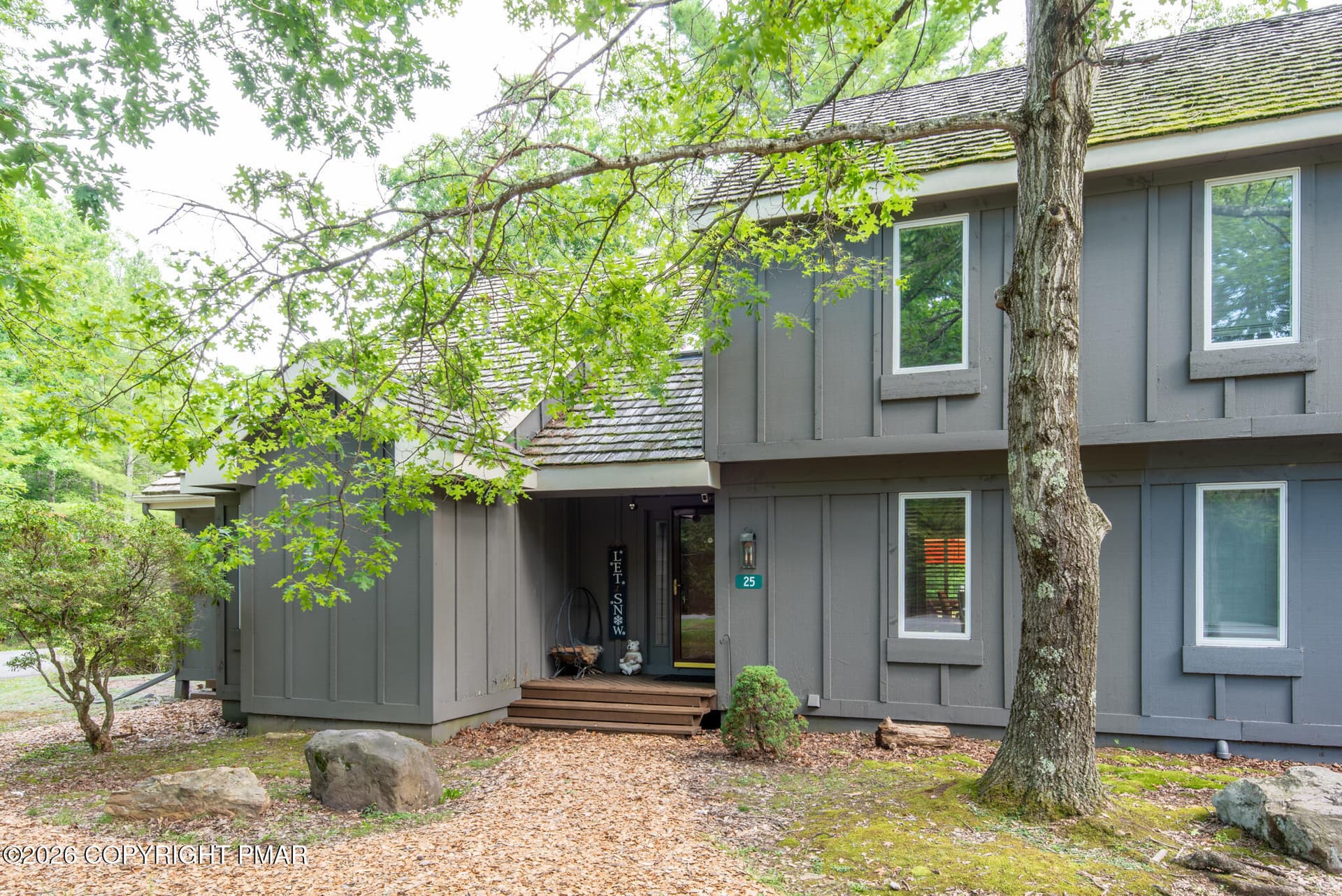 25 Snow Shoe, Lake Harmony, PA 18624