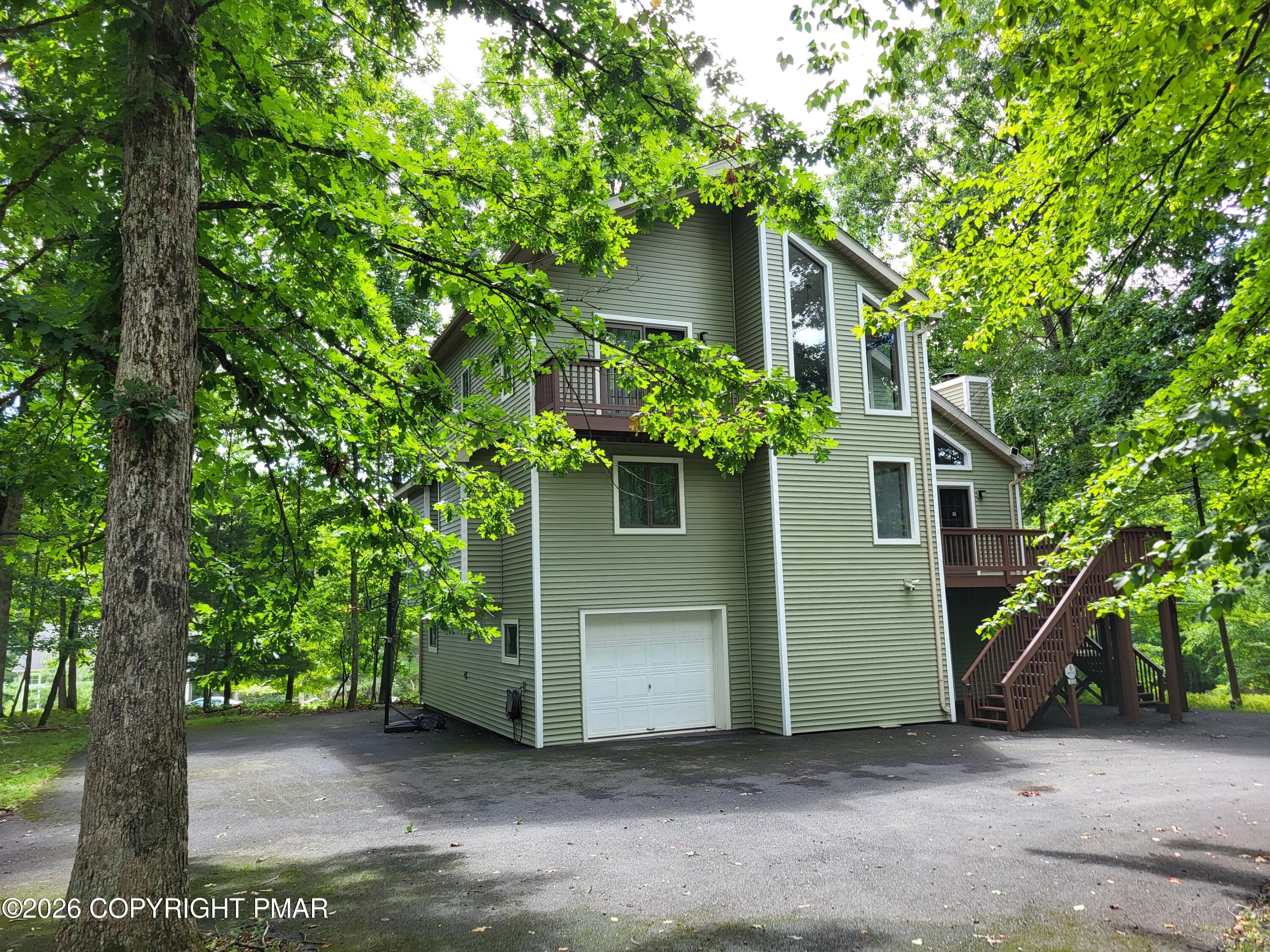 20260818_140223 - 3233 Windermere Drive, Bushkill, PA 18324, Bushkill