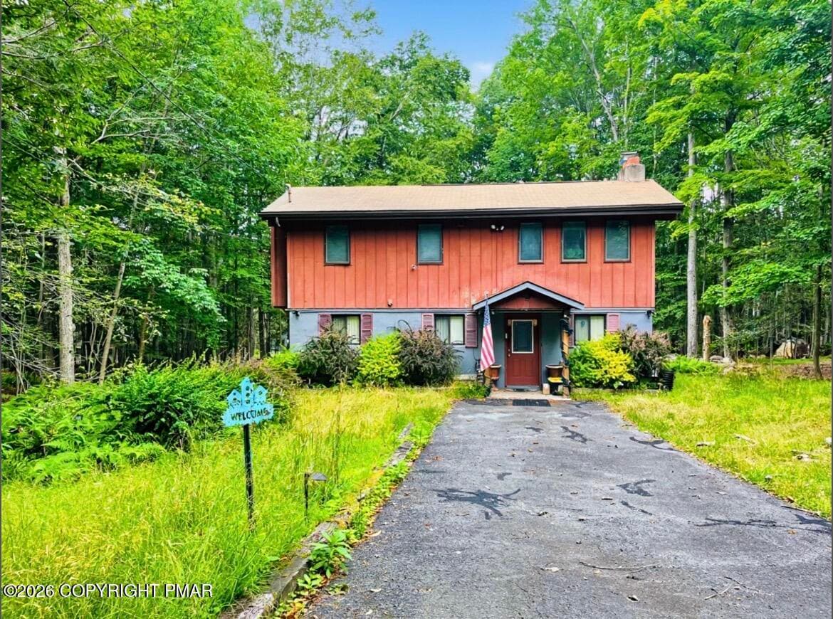65 Livingston Lane, Gouldsboro, PA 18424
