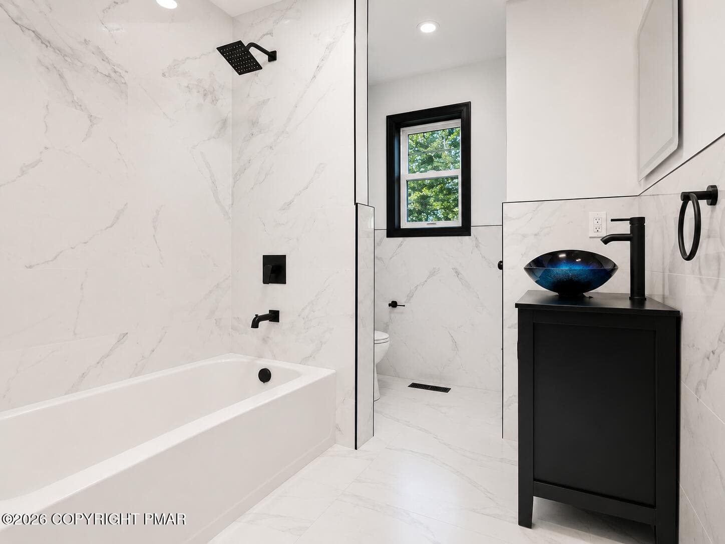 Bathroom 1 - 2081 Minqua Trail, Tobyhanna, PA 18466