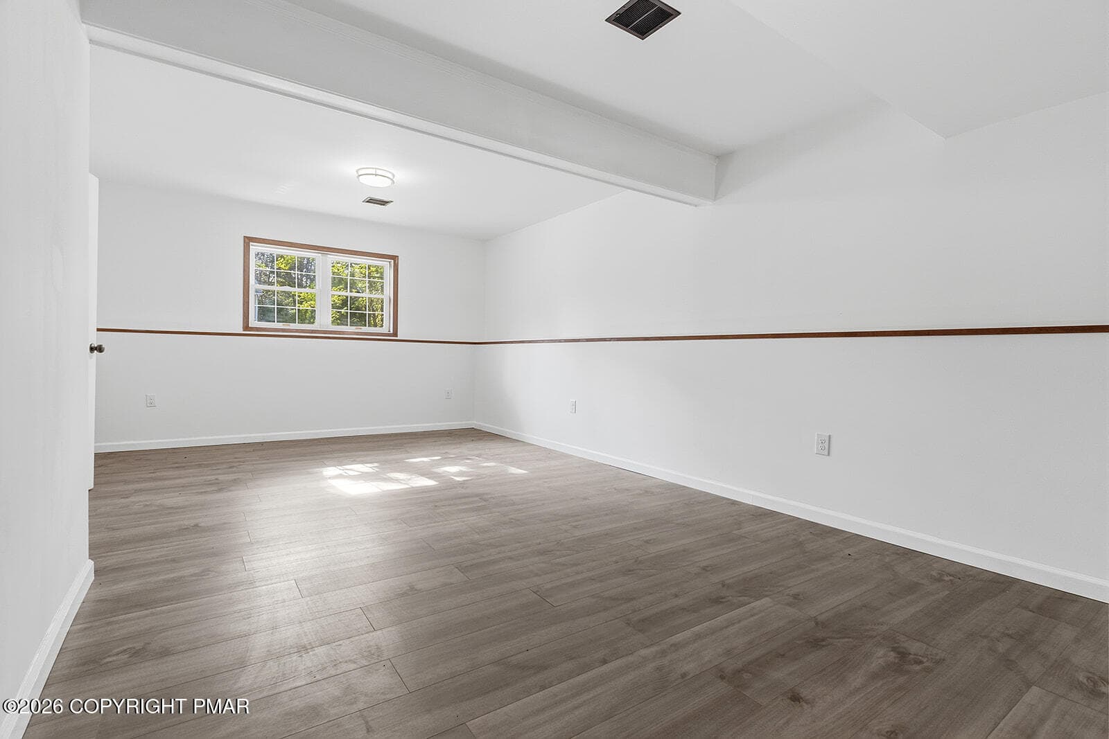 Family Room - 2081 Minqua Trail, Tobyhanna, PA 18466