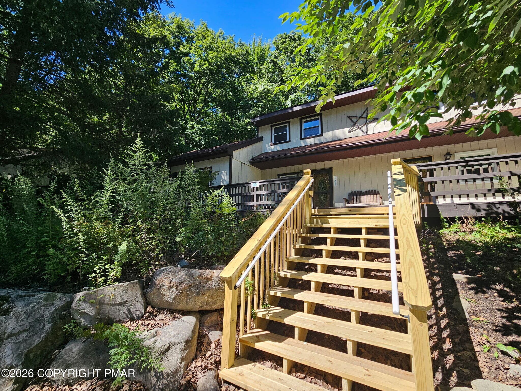 1000061769 - 10 Villas Road 104, Mount Pocono, PA 18344, Mount Pocono