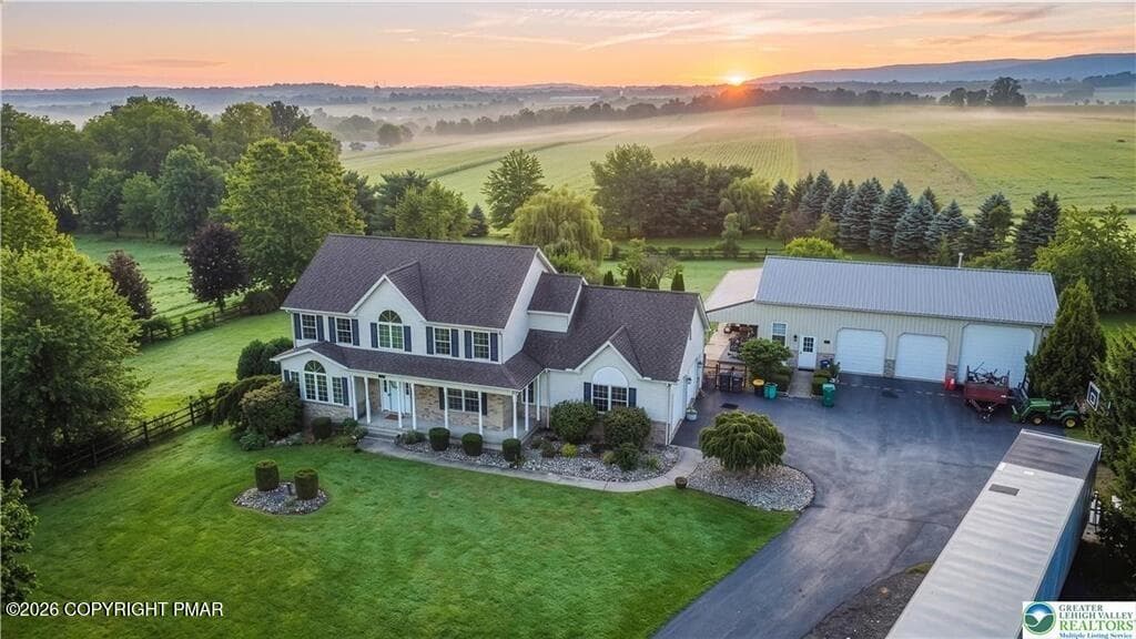1603 Kings Court, Pen Argyl, PA 18072