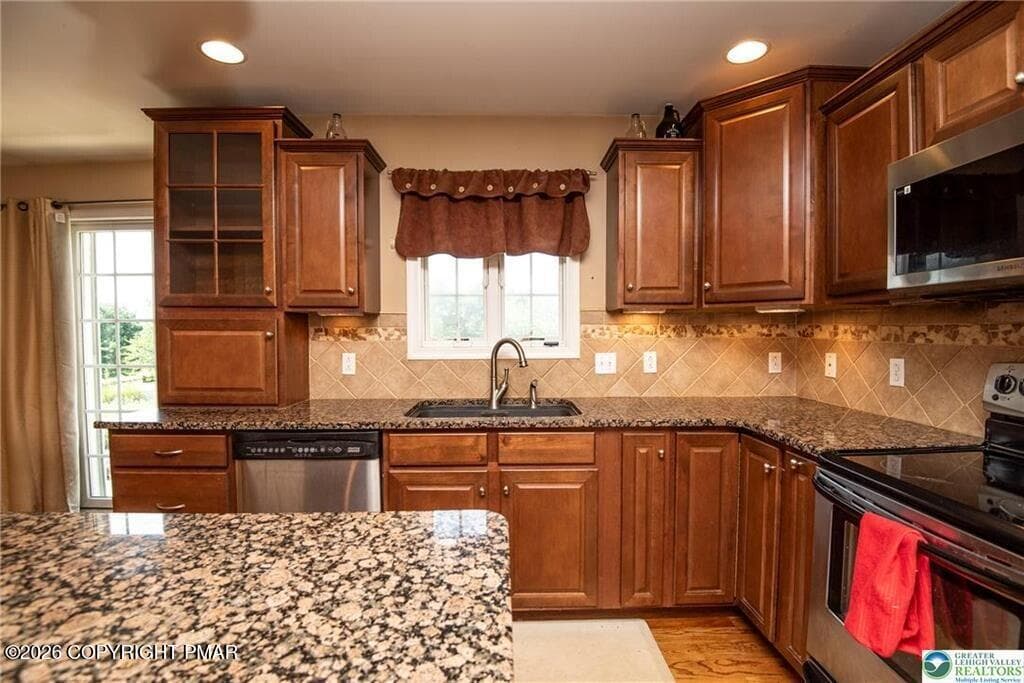 37 - 1603 Kings Court, Pen Argyl, PA 18072, Pen Argyl