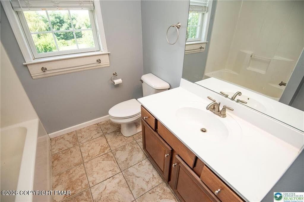 48 - 1603 Kings Court, Pen Argyl, PA 18072, Pen Argyl