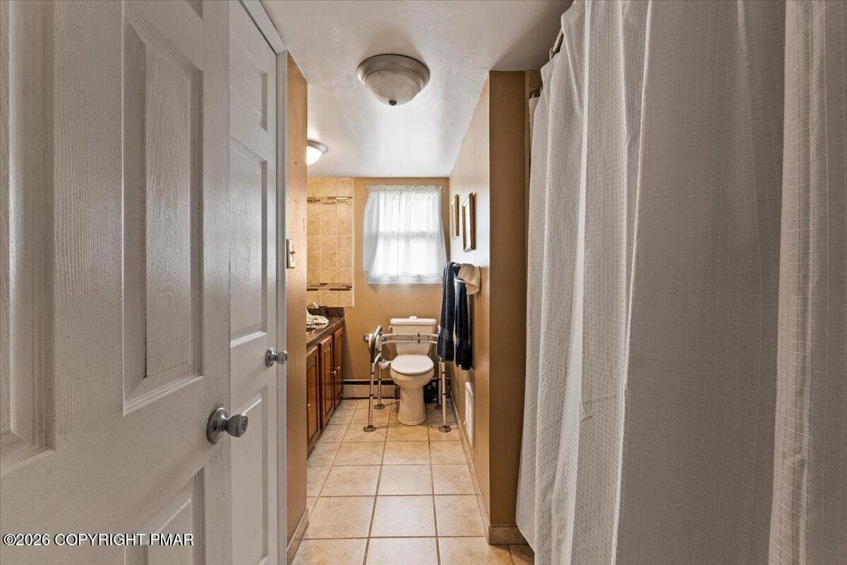 34-DSC06816 - 2420 7th Street, Bethlehem, PA 18020, Bethlehem