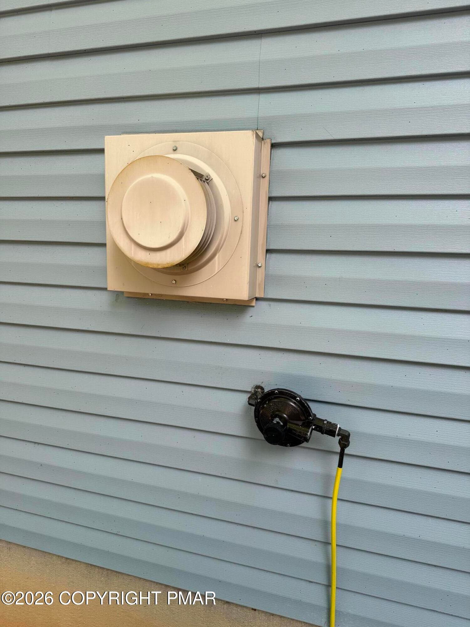 vent - 48 Keats Lane, Albrightsville, PA 18210, Albrightsville