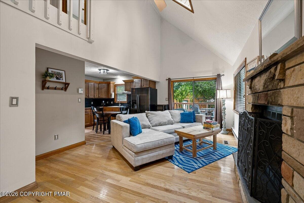 21-HomeView_Media-1152_Wallenpaupack_Dr - 1152 Wallenpaupack Drive, Lake Ariel, PA 18436
