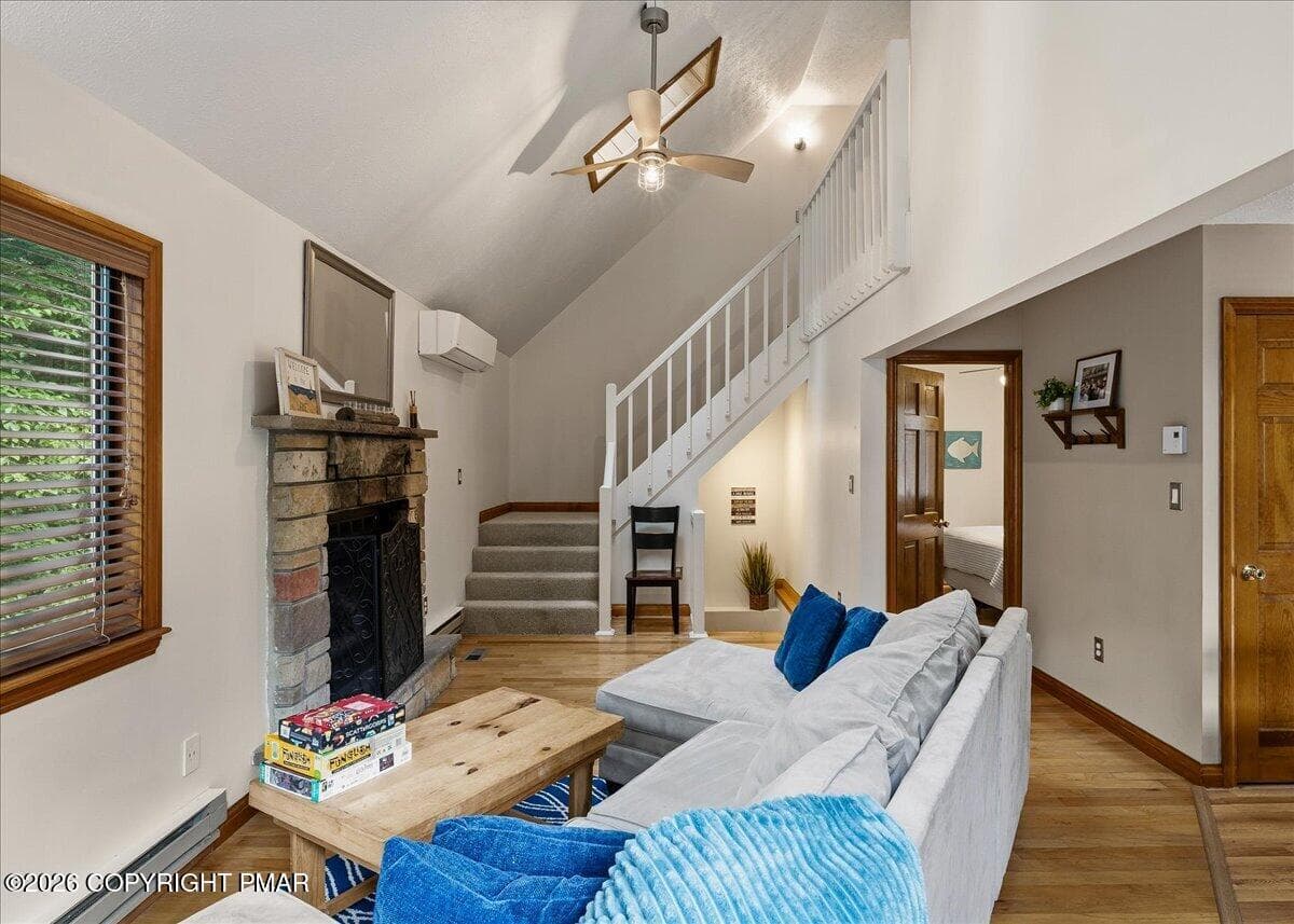 22-HomeView_Media-1152_Wallenpaupack_Dr - 1152 Wallenpaupack Drive, Lake Ariel, PA 18436
